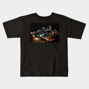 Skyline at night Kids T-Shirt